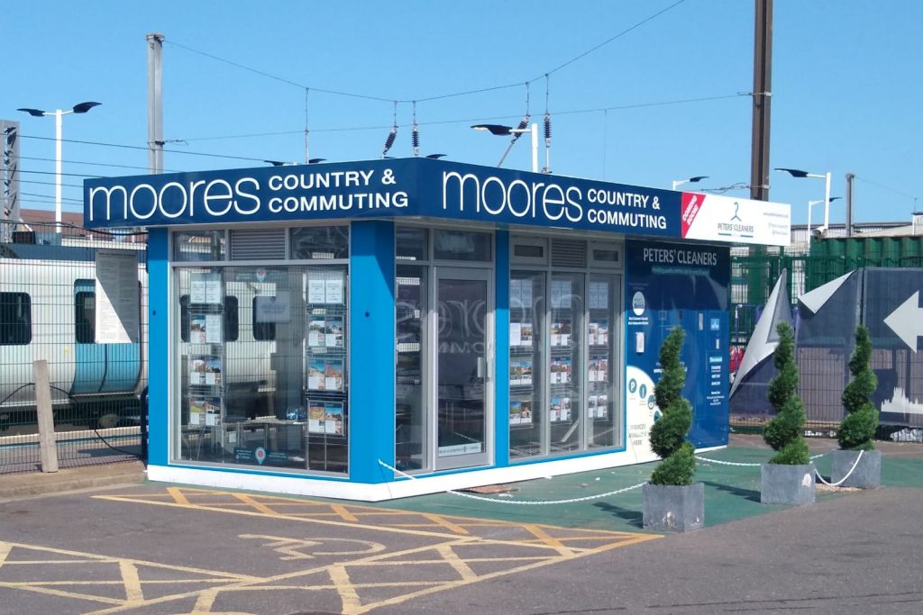 Moores Country & Commuting