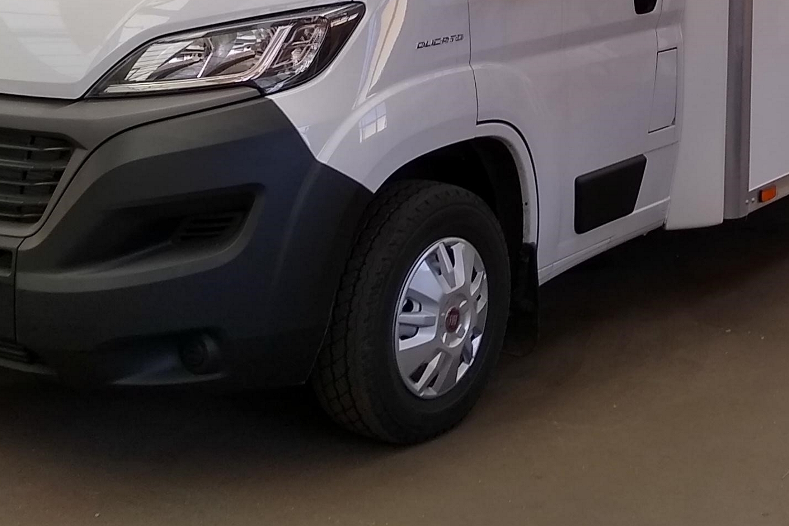 exhibition-vehicle