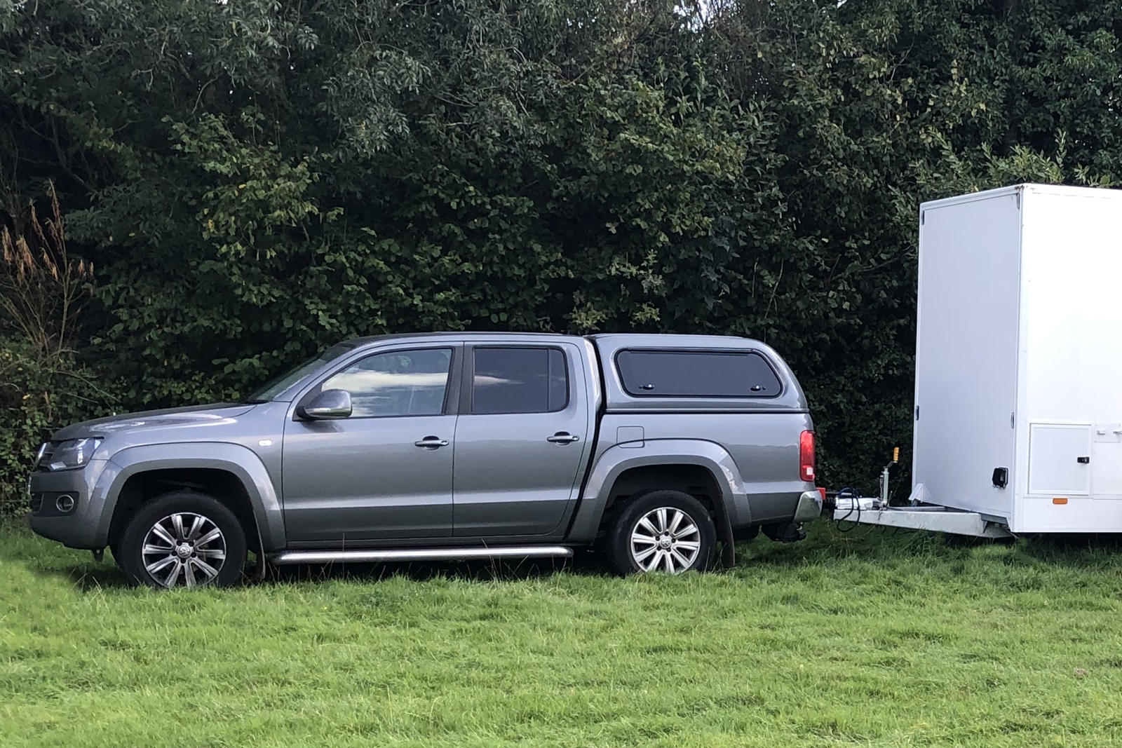 exhibition-trailer-towing