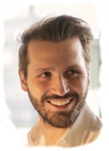head and shoulders photo of Dr Sampson