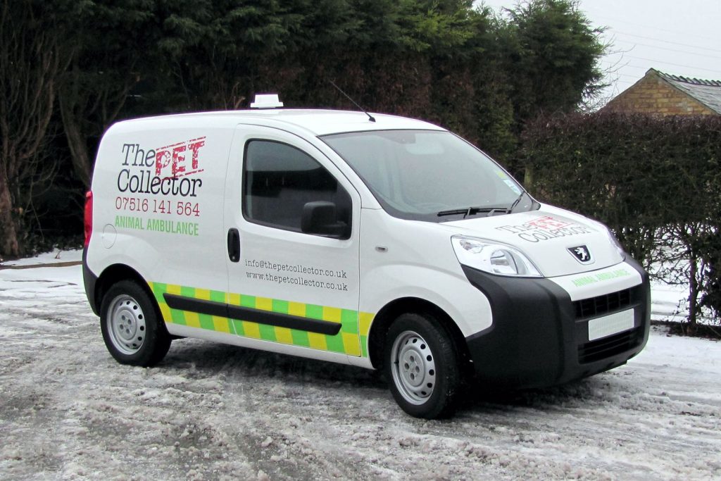 a pet transport vehicle is a mobile business idea in practice